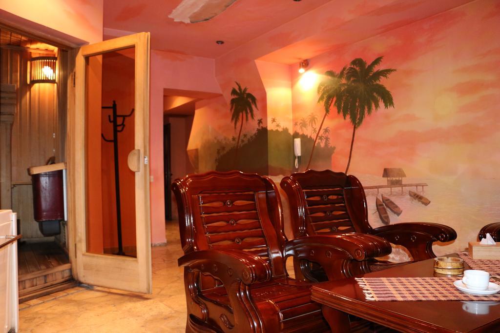 Motel Acapulco Erivan Exterior foto